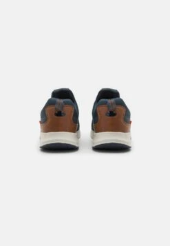 Pier One Sneaker Low - Dark Blue 8 Pier One Sneaker Low - Dark Blue -Schickes Schuh Geschäft 0f9409399dca47e8bedf0401420dc729