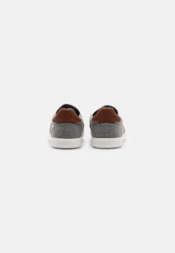 Pier One UNISEX - Slipper - Dark Grey -Schickes Schuh Geschäft 1a4cf2d9897d4c98b0ddac911d5c994e