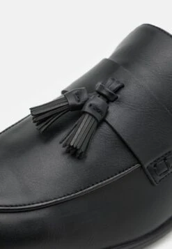 Pier One Slipper - Black 11 Pier One Slipper - Black -Schickes Schuh Geschäft 57dfea32918941a9badf46187e5c3ab9