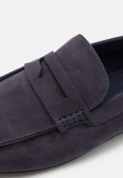 Pier One Slipper - Dark Blue -Schickes Schuh Geschäft 59b7f0e7b6cd417f888bfb8fe26eb840