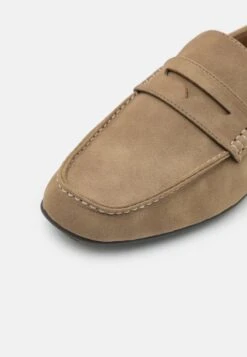 Pier One UNISEX - Mokassin - Beige -Schickes Schuh Geschäft 63ecea7199cf49cbbdcbef186378d3a2