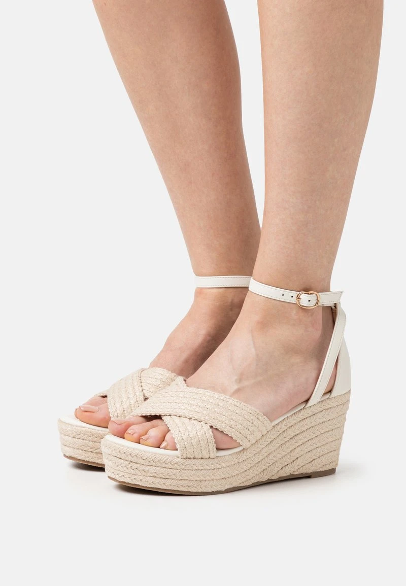 Plateausandalette - Beige 1 Plateausandalette - Beige