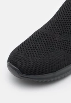 Pier One Slipper - Black -Schickes Schuh Geschäft e2c682b9701f4c84a77f1a95a1f5aad5